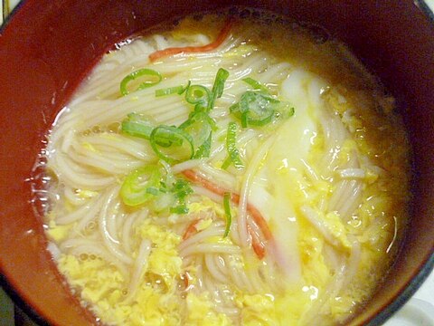 簡単♪優しい♪カニカマとふわとろたまごのにゅうめん